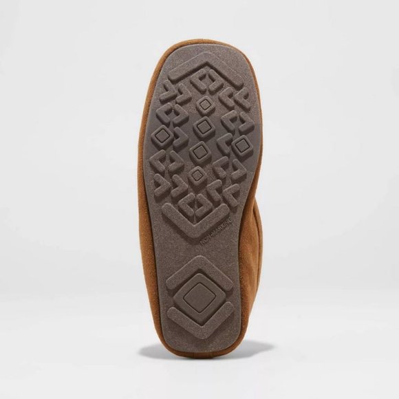 Boys' Carmelo Slippers - Cat & Jack™ Tan - Picture 4 of 4